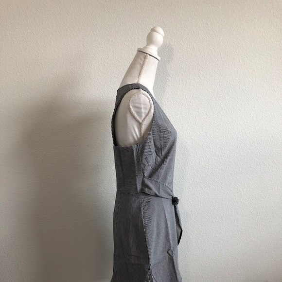 NEW! RACHEL ROY navy pinstripe v-neck ruffle dress - Picture 9 of 13